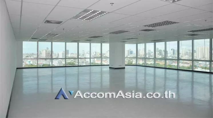 8  Office Space For Rent in Pattanakarn ,Bangkok ARL Ramkhamhaeng at UM Tower AA11807